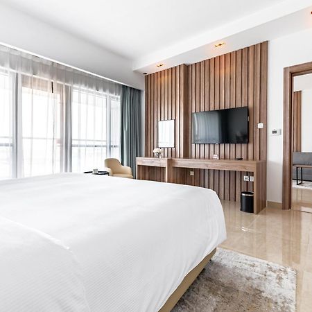 Pyramisa Hotel Apartments Дубай Екстер'єр фото