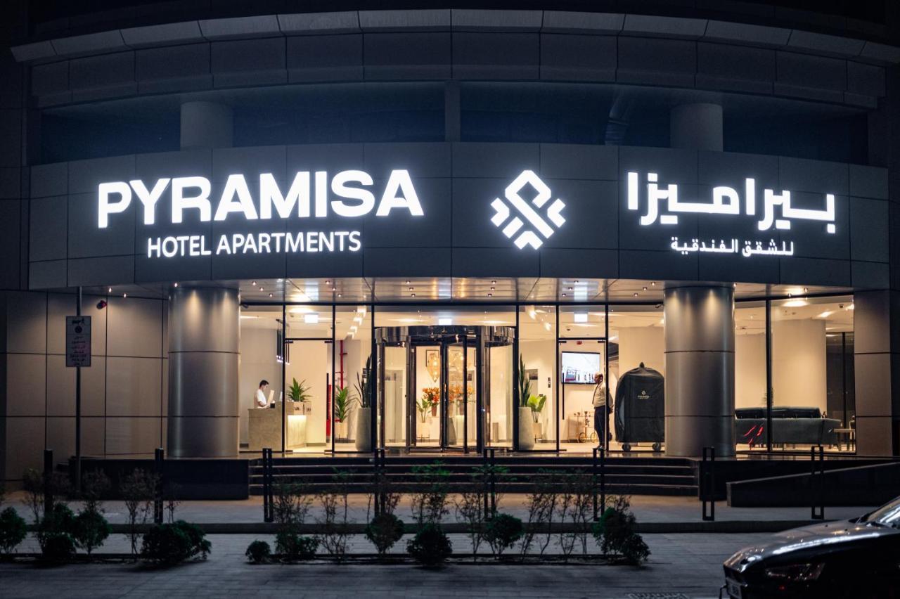 Pyramisa Hotel Apartments Дубай Екстер'єр фото