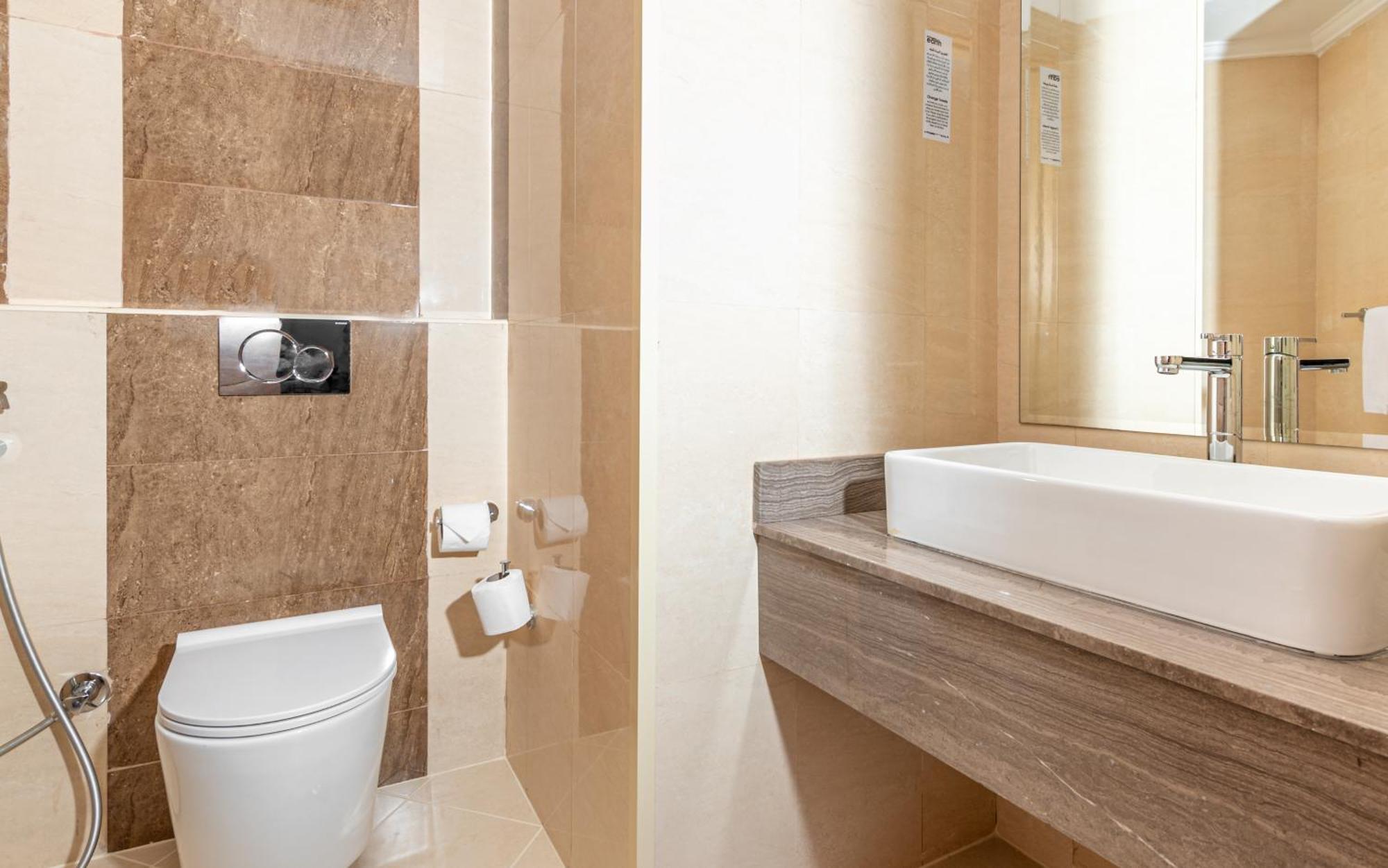 Pyramisa Hotel Apartments Дубай Екстер'єр фото
